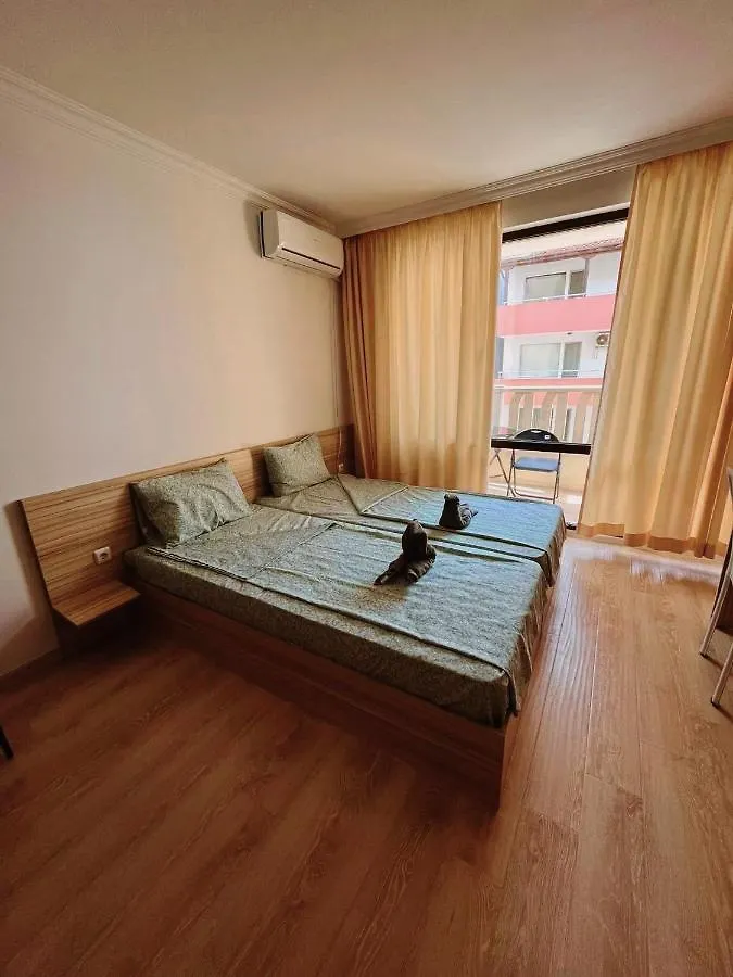 Lovely Studio Apartment On The Beach Burgas